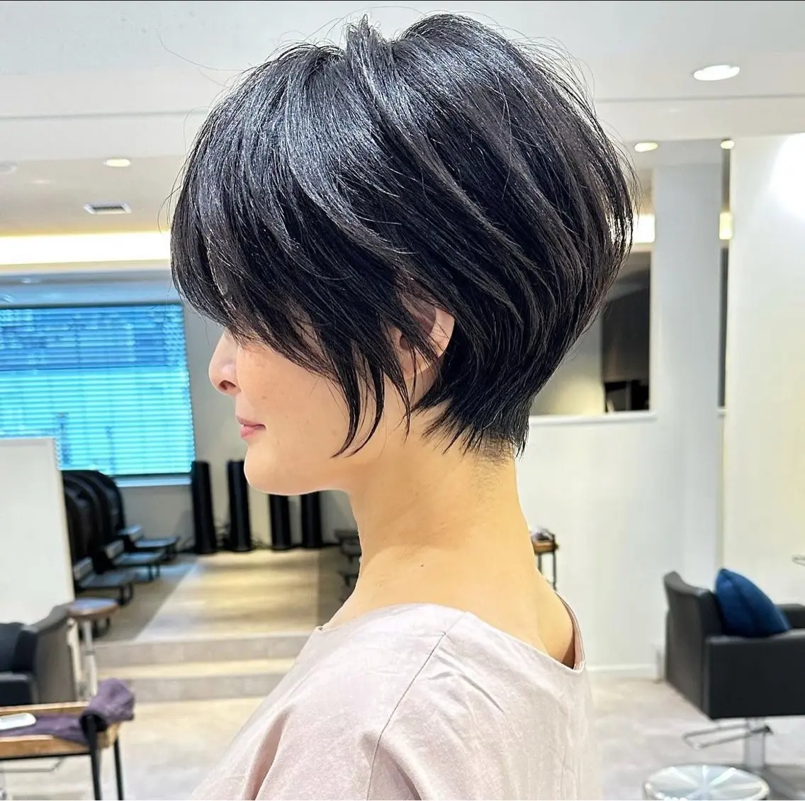 ショート カラー カット ヘアカラー 大人可愛いショート/ 小顔/絶壁解消/荒砂のヘアスタイル