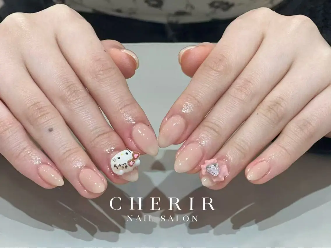 ネイル CHERIRNAIL ミキのネイルデザイン