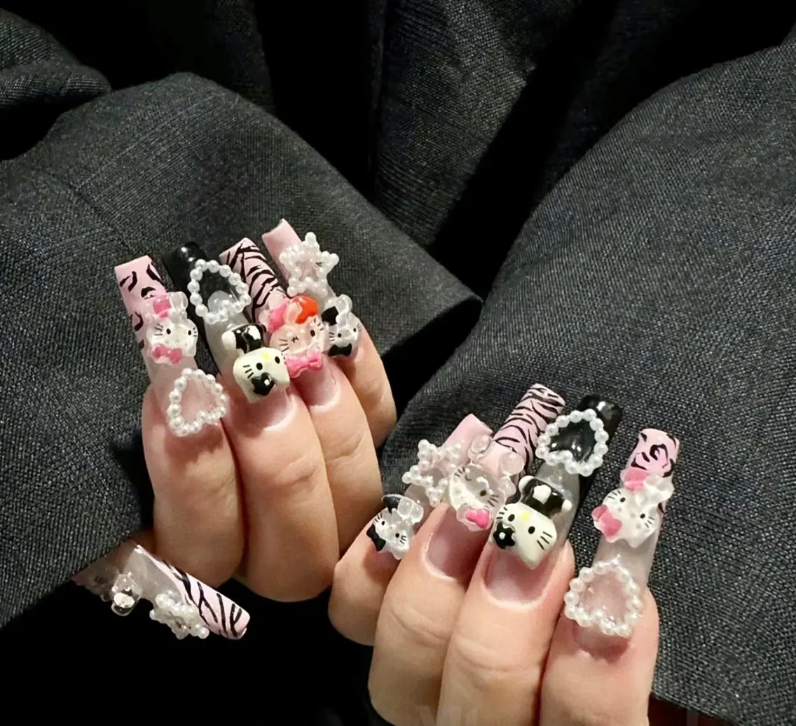 ⋆˙♡✨チップ長さ出し*ゴージャンス!つけ放題の写真