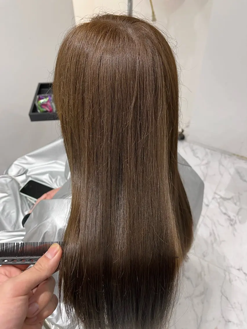 ロング カラー 赤み消し透明感カラー オオヤマのヘアスタイル