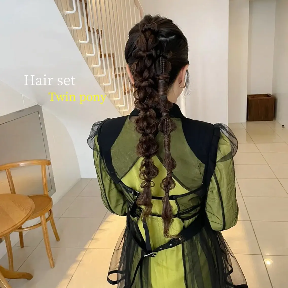 ロング カラー ヘアアレンジ ポニーテール 結婚式・ブライダル ヘアセット 透明感カラー｜セット 🩰SAKI𓂃୨୧のヘアスタイル