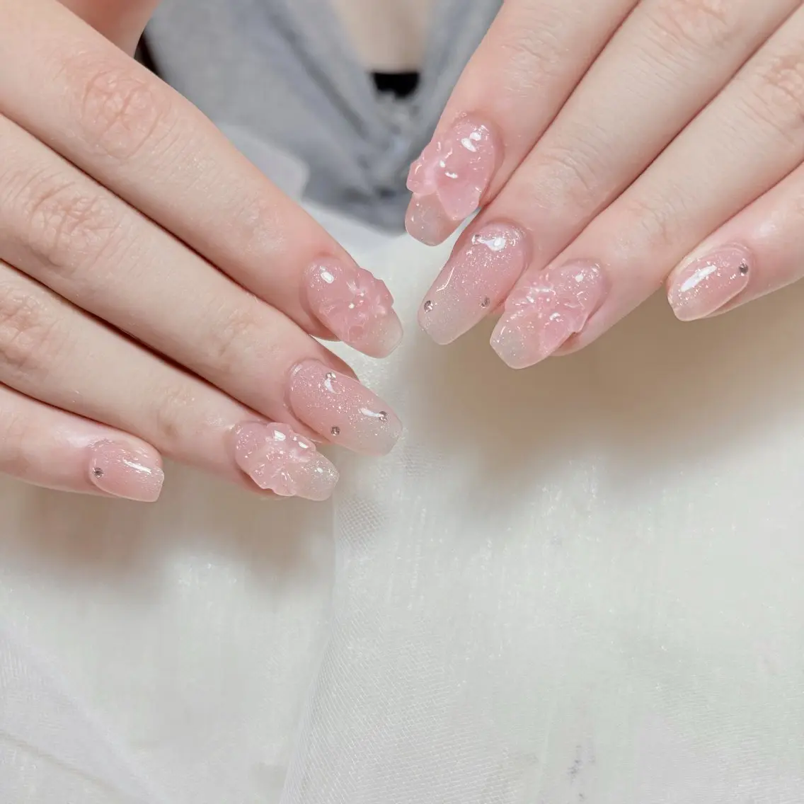 ネイル ハンドネイル 🎀nana🫧 ワンホンネイル🎀のネイルデザイン