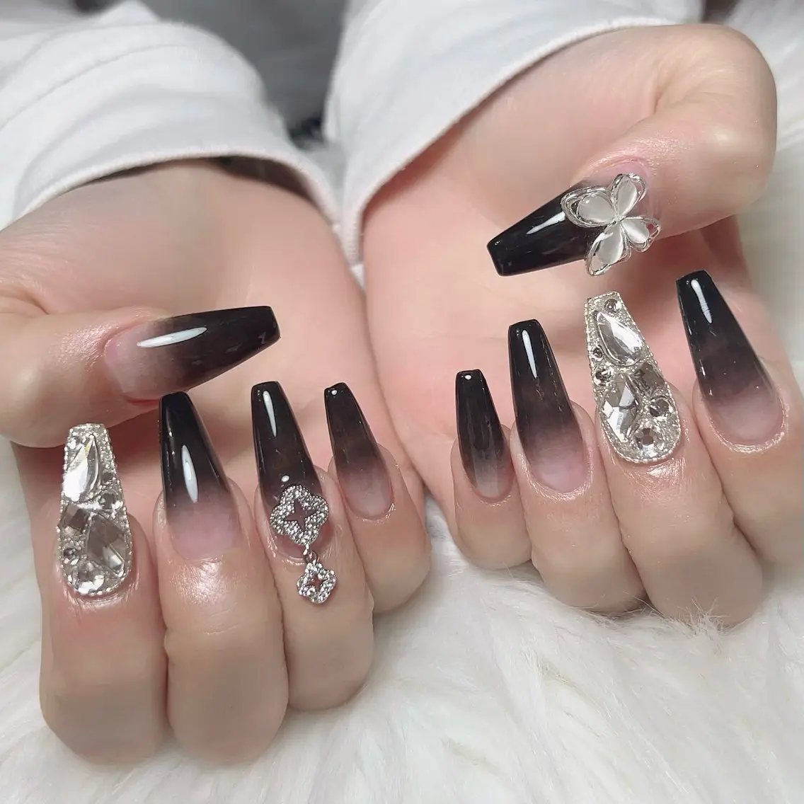 ネイル Nail salon EM（エム）諸星のネイルデザイン