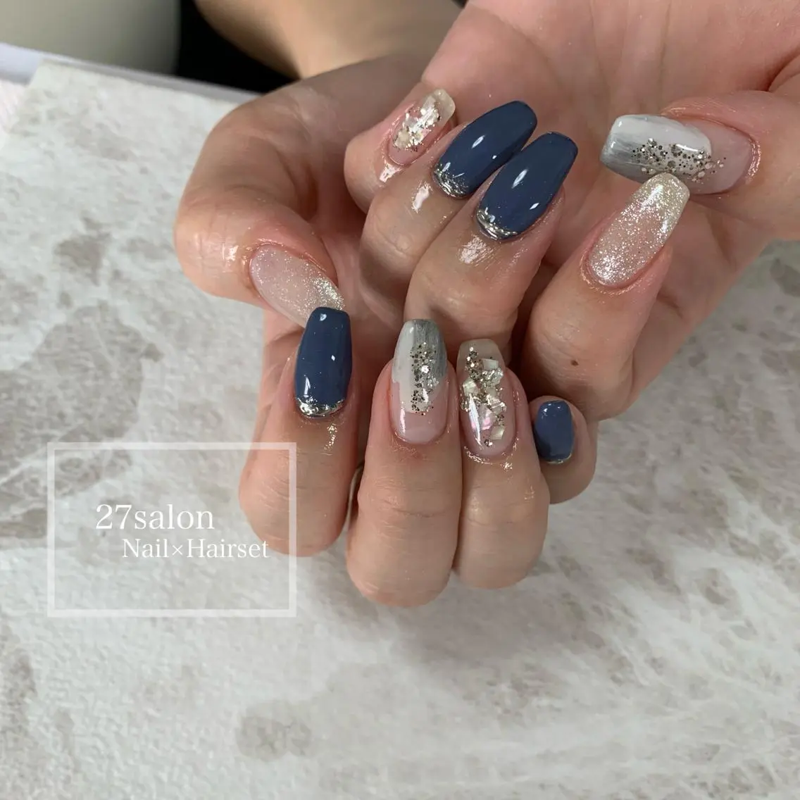 ネイル ブルー ニュアンスネイル 27salon yuinaのネイルデザイン