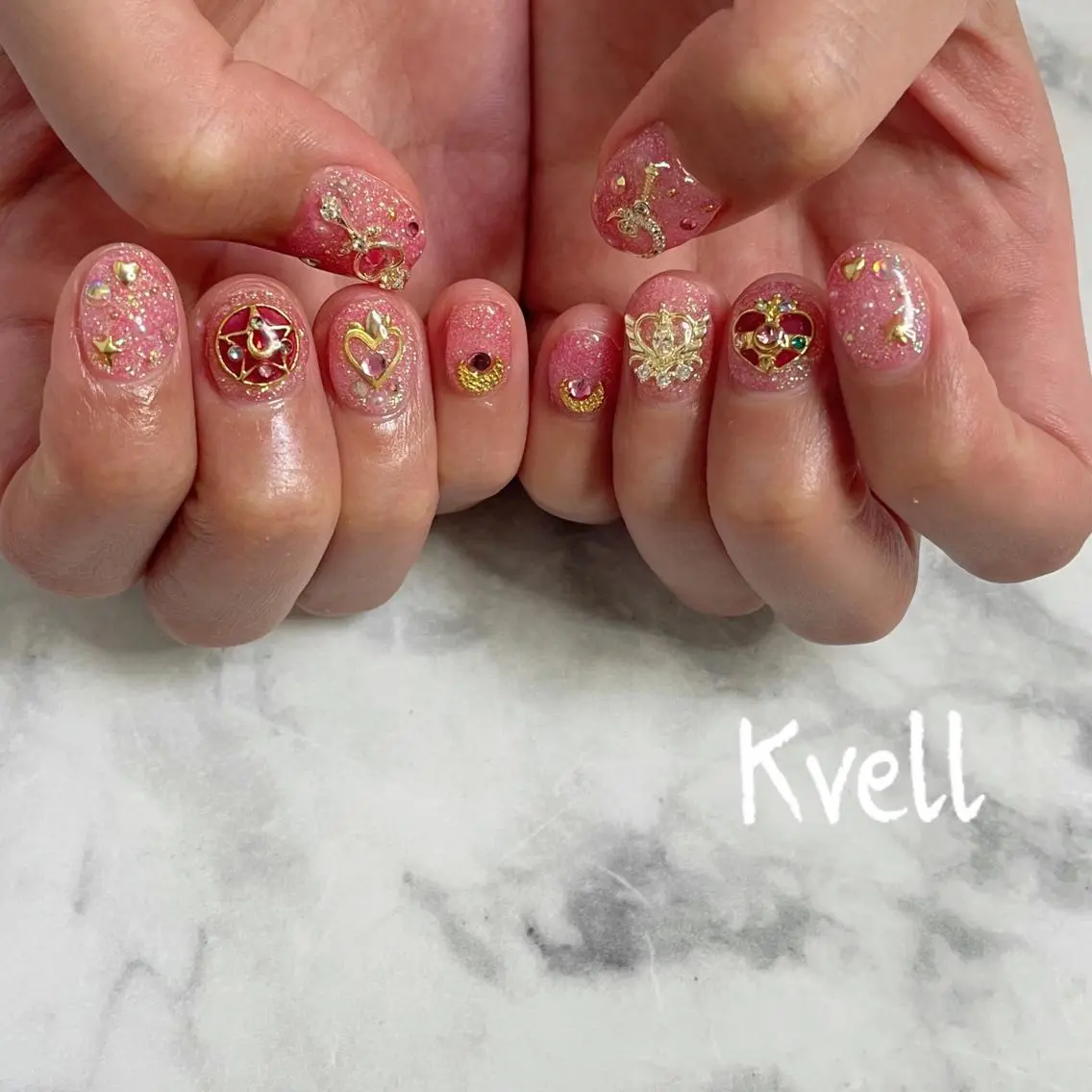 ネイル ハンドネイル nailsalon Kvellのネイルデザイン