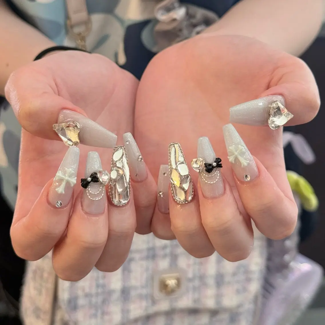 ネイル ハンドネイル ハンドケア Nihonthy Nail 新宿のネイルデザイン
