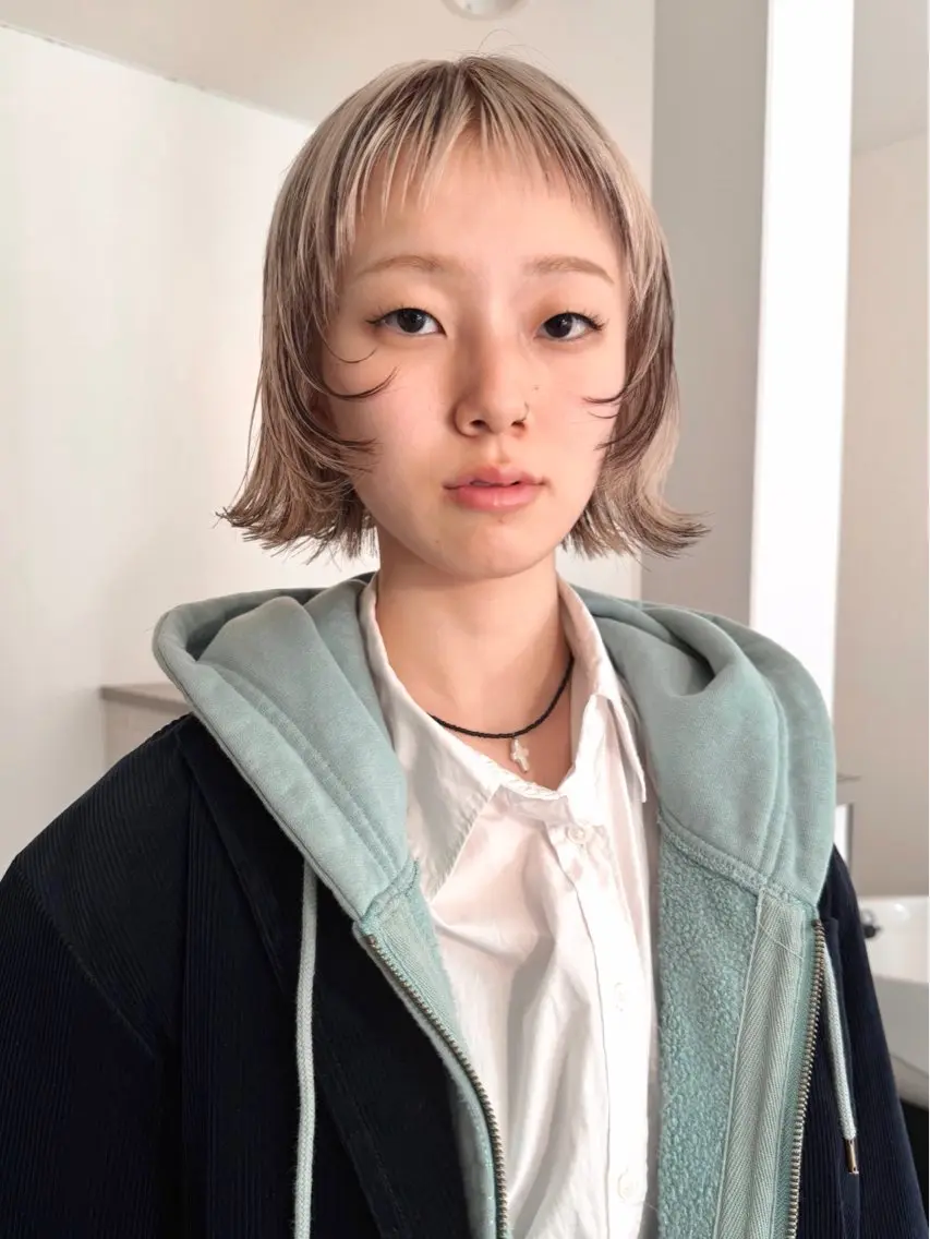 ショート カラー カット ヘアカラー トリートメント Kaito🐶 /デザイン/レイヤーのヘアスタイル