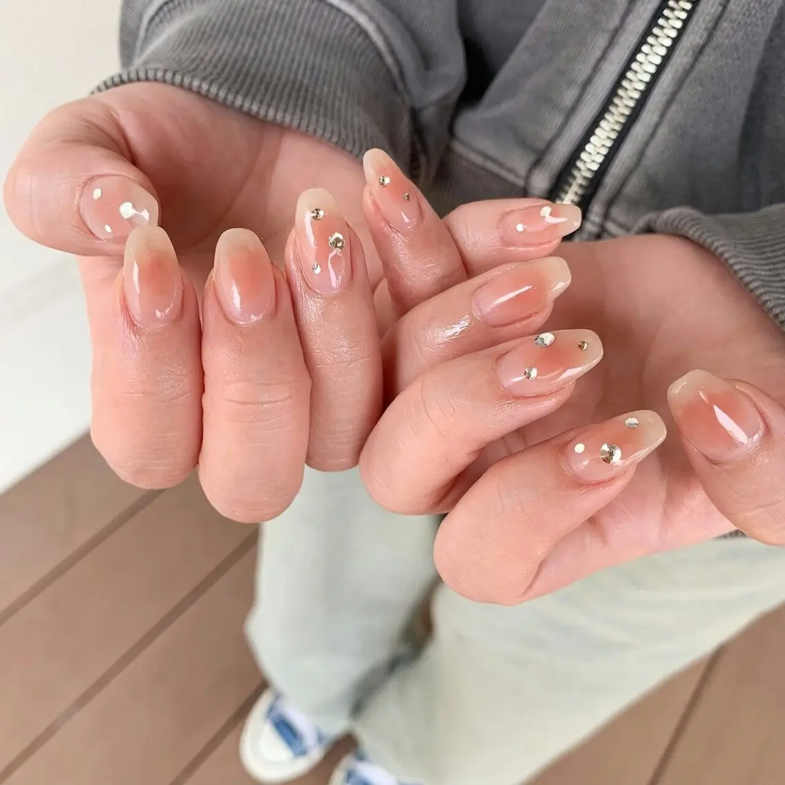 ネイル チークネイル ハンドネイル Nails by MILKのネイルデザイン