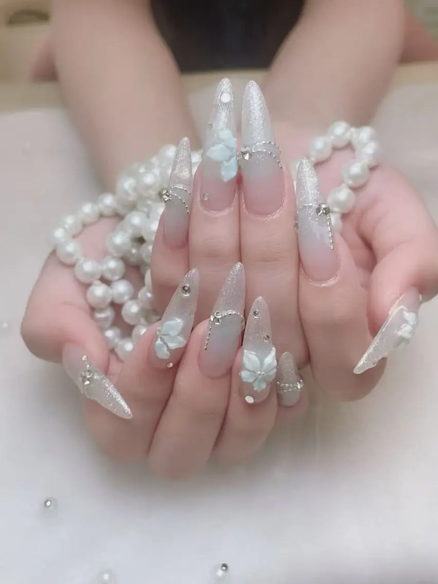ネイル Nail salon LOTUSのネイルデザイン