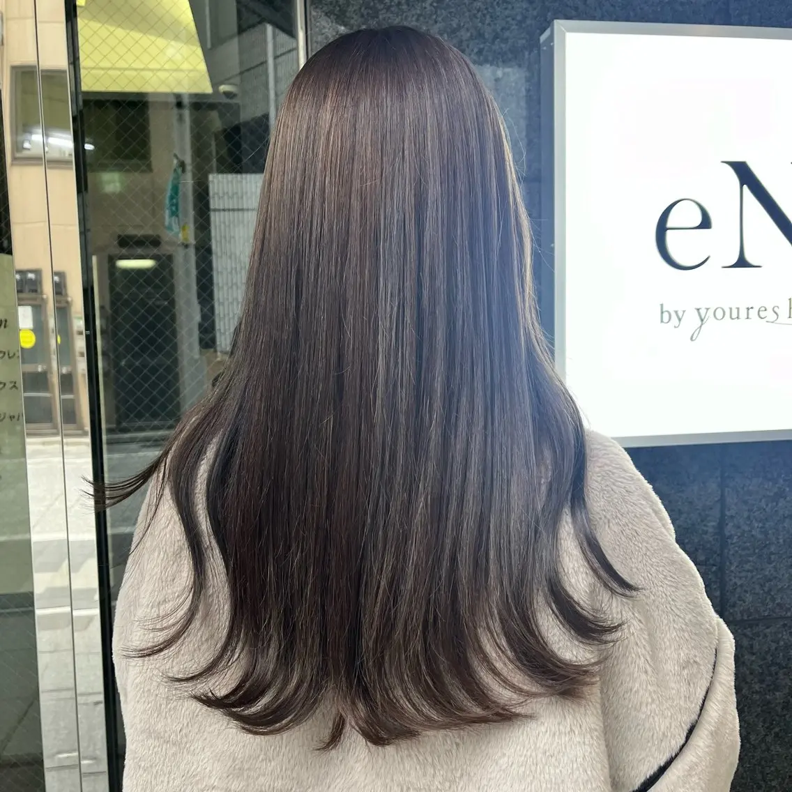 カラー ブリーチ グレージュ ブリーチなしカラー 髪質改善/レイヤー× 縮毛矯正🤍maiのヘアスタイル