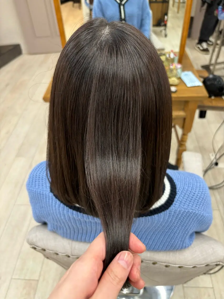 ミディアム LEWIN GINZAのヘアスタイル