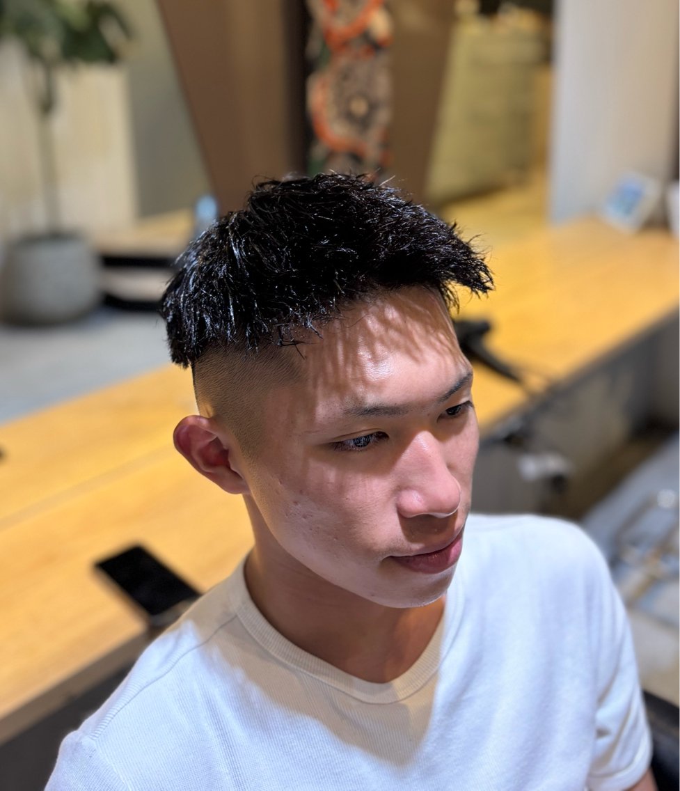 パーマ メンズ カット パーマ 橋渡 響生のヘアスタイル