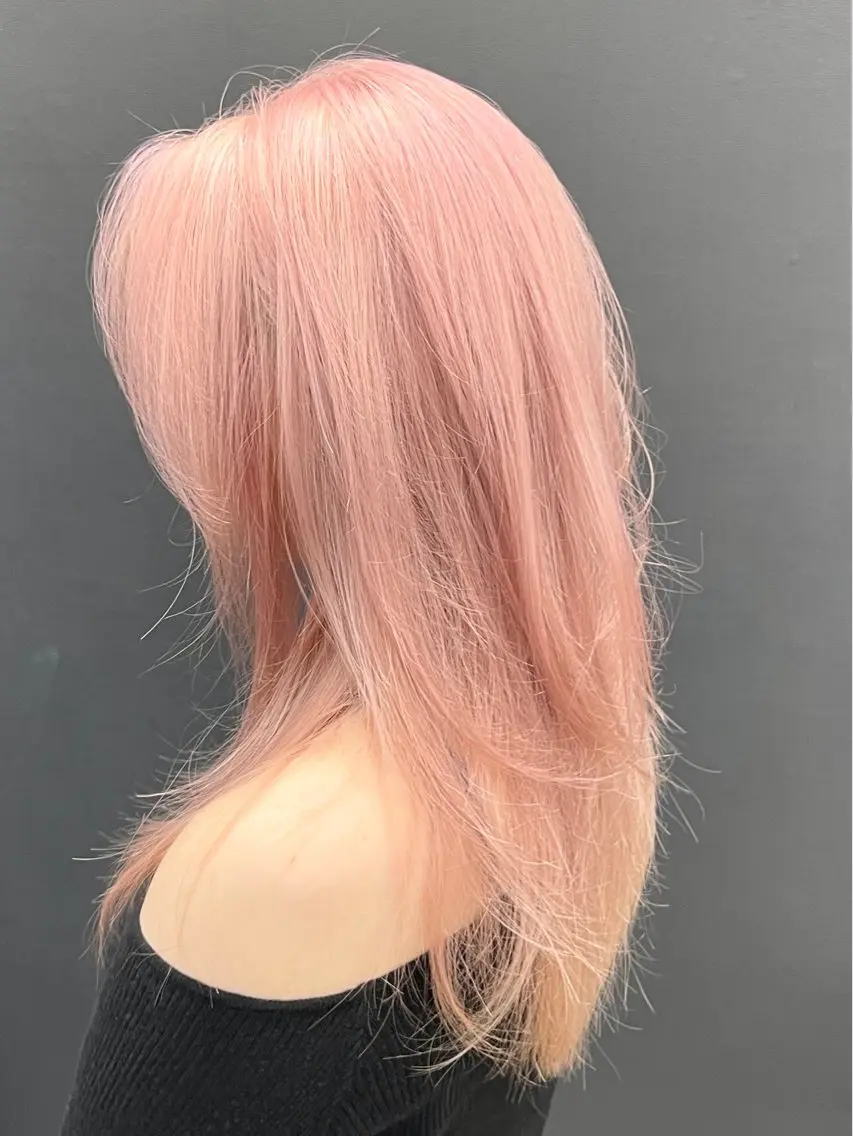 セミロング カラー 坂槙 航のヘアスタイル