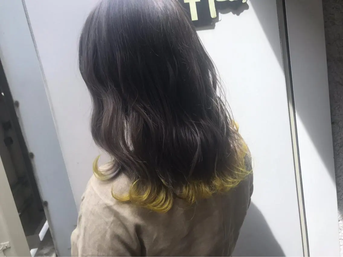 ミディアム カラー イエローカラー shinka omotesandoのヘアスタイル