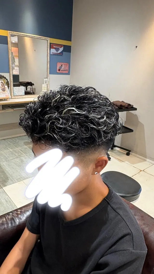 パーマ メンズ メンズメッシュ メンズパーマ カット パーマ 【メンズ特殊パーマ】 藤井奏汰のヘアスタイル