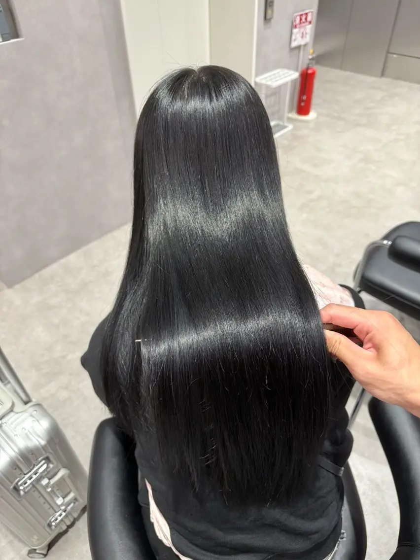 ロング カラー パーマ ヘアアレンジ 髪質改善 縮毛矯正 トリートメント ストレートパーマ 縮毛矯正 トリートメント 縮毛矯正/髪質改善/ ブリーチ毛/木元渓太のヘアスタイル