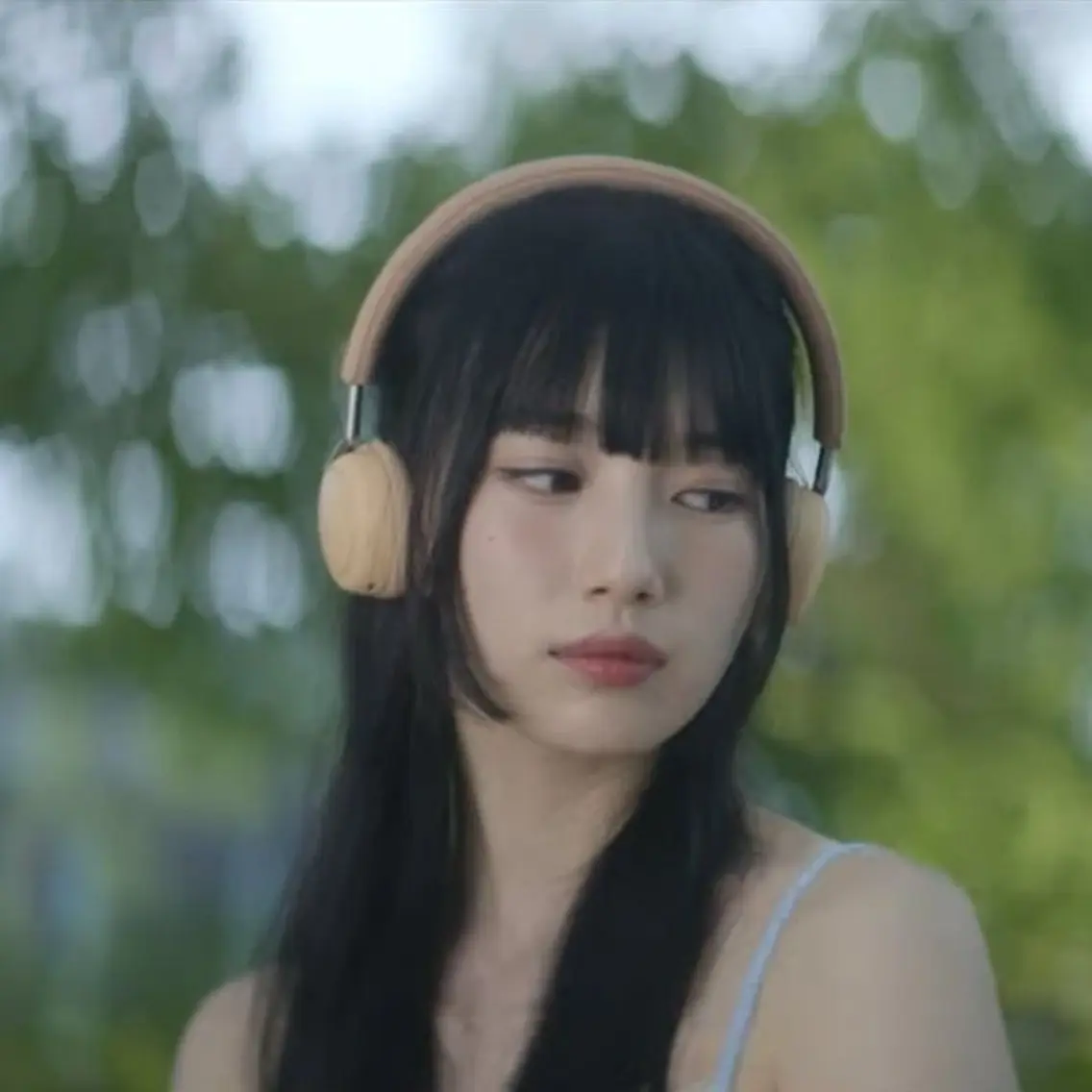 ロング 姫カット 韓国風ヘア 韓国ナチュラル・ ベージュ/落合夏希のヘアスタイル