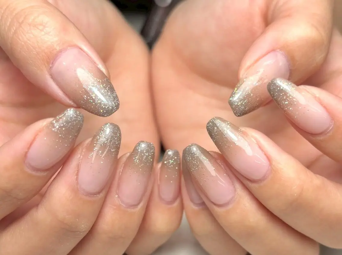 ネイル グラデーション Hina  nail 心斎橋のネイルデザイン