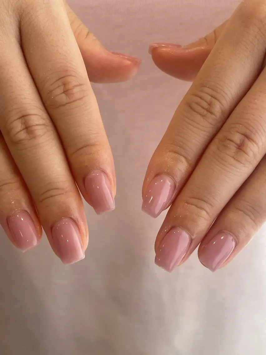 ネイル ピンク ハンドネイル フットネイル quro.n 拝島店 kaeのネイルデザイン