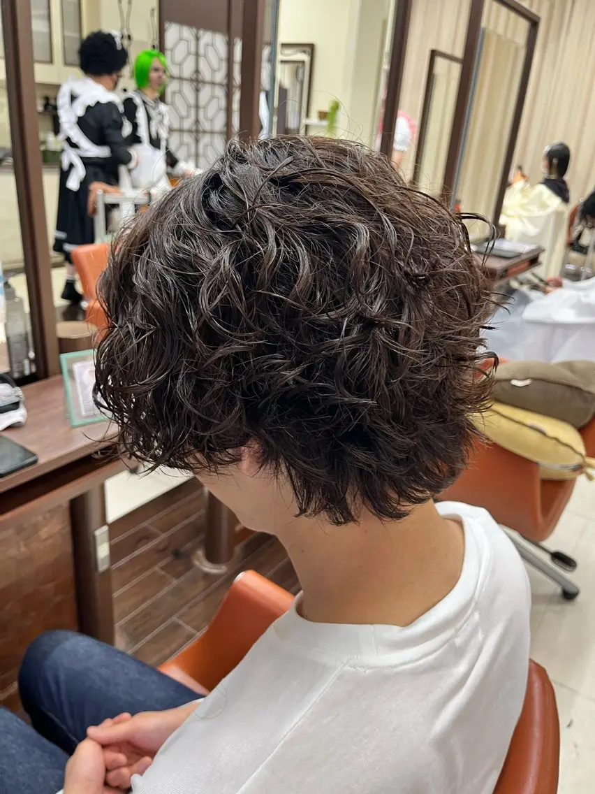 ショート パーマ メンズ メンズパーマ スパイラルパーマ 🧊メンズ特化🧊 高木航希のヘアスタイル