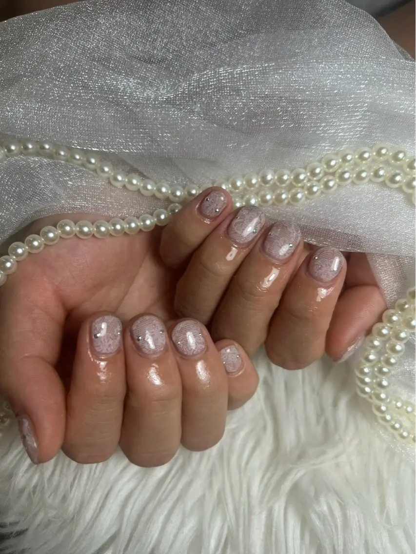 ネイル ハンドネイル フットネイル LAVISH sakiのネイルデザイン