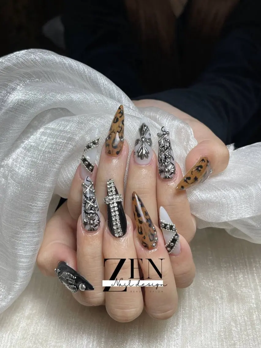 ネイル 持ち込み スカルプネイル ネイルチップ ハンドネイル Zen Nail Design 池袋のネイルデザイン