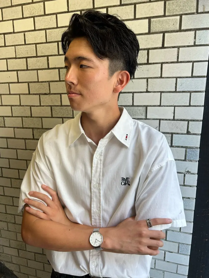 ショート メンズ メンズブリーチ メンズハイライト メンズインナーカラー メンズパーマ プードルパーマ カット 💈メンズ短髪特化 ✂︎伊藤大輝💈のヘアスタイル
