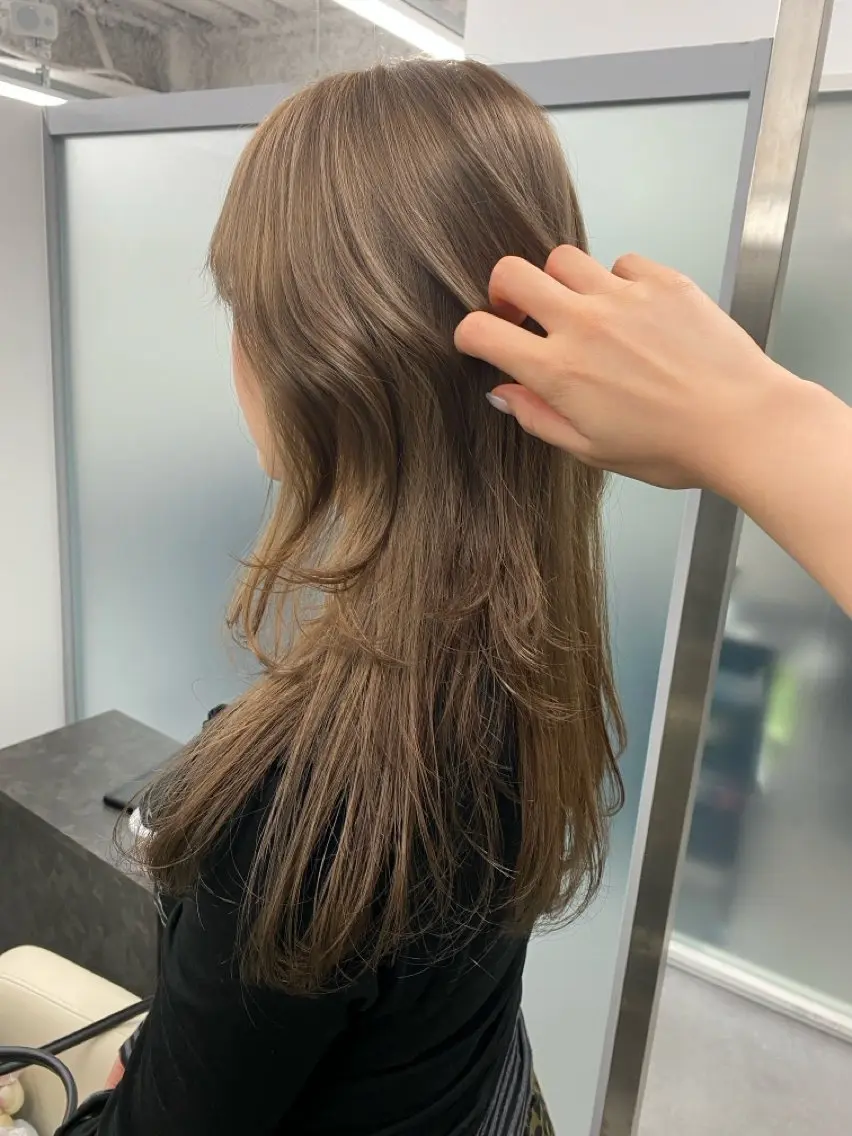 ロング 韓国風ヘア ロング ウルフカット 江坂トレンド韓国風 髪質改善shinoのヘアスタイル