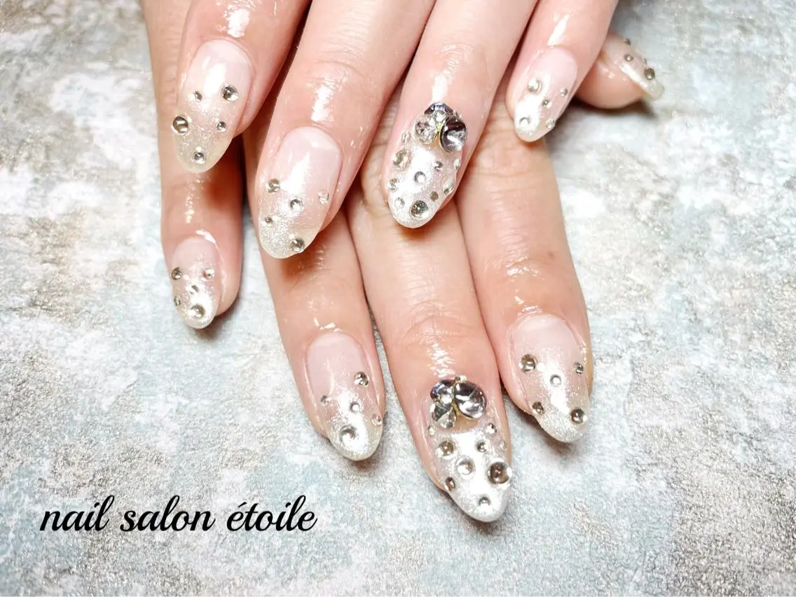 ネイル アートネイル ジェルネイル グラデーション キラキラネイル ラメ(グリッター) ハンドネイル nail salon étoileのネイルデザイン