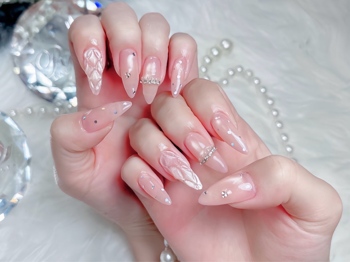ネイル アニマル柄 べっ甲ネイル ブルー ボルドー ブラウン ハンドネイル Rin Nail 新大久保店のネイルデザイン