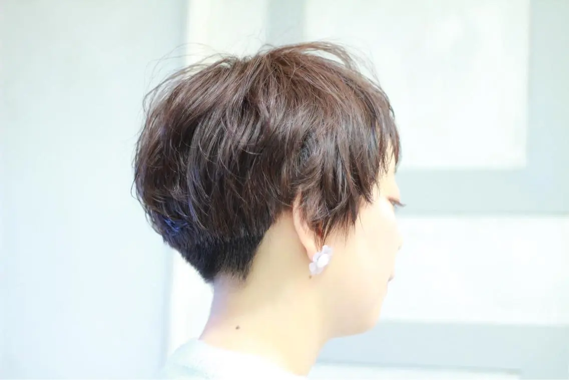 ショート GOSSIP信国 瑞絵のヘアスタイル