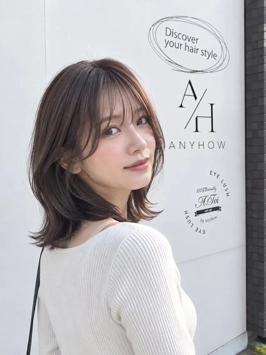 ミディアム カラー ヘアアレンジ ブラウンカラー 透明感カラー くびれヘア レイヤーカット 小顔カット カット 池田達也anyhow /店長のヘアスタイル
