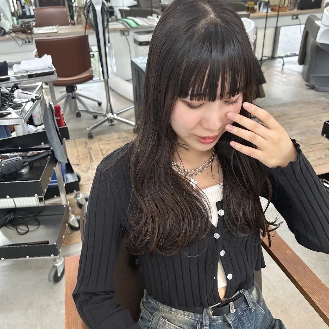 ロング カット 綿貫 美雪のヘアスタイル