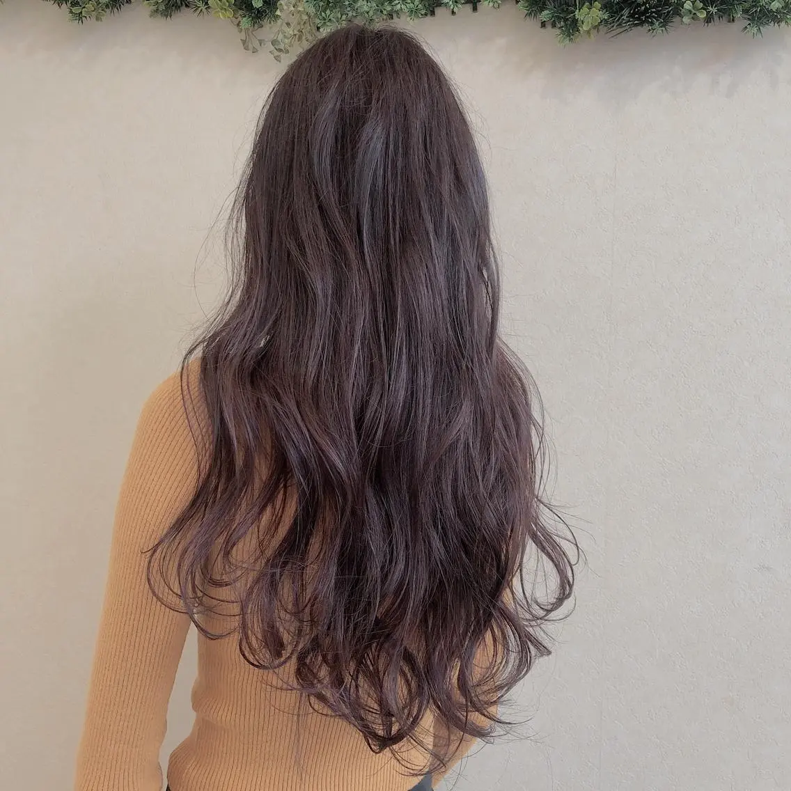 ロング カラー ブラウンカラー バイオレットカラー バイオレットブラウン レイヤーカット ロング 筑紫通り沿い | eNeのマツエク・マツパデザイン