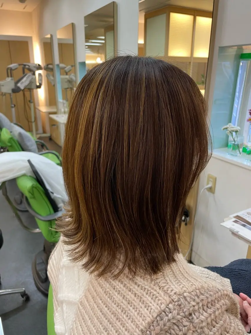 カラー ヘアカラー トリートメント 植野 陽菜のヘアスタイル