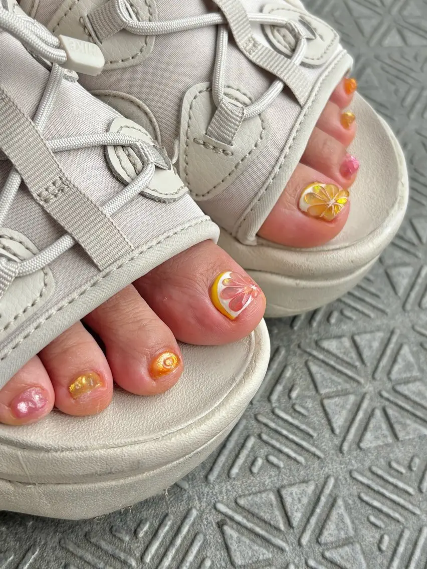 ネイル ハンドネイル フットネイル Nailsalon Fave/Rinaのネイルデザイン