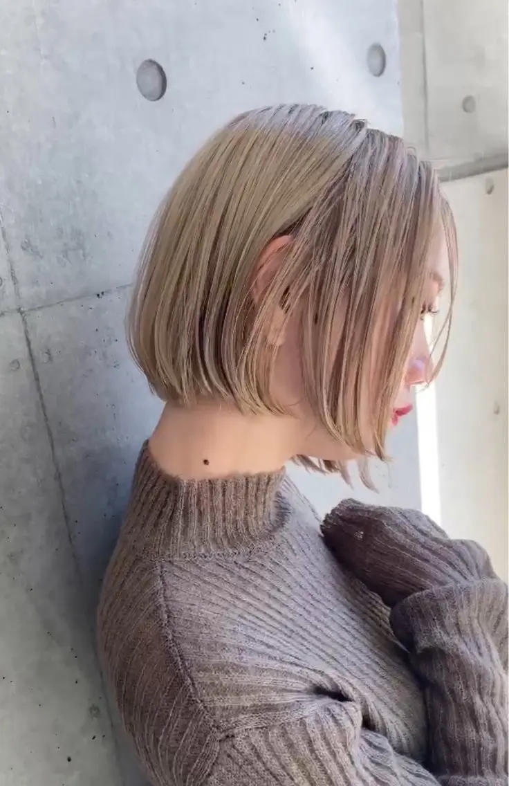ショート ヘアカラー トリートメント メンズ/ハイトーン 【yoshiki】のヘアスタイル