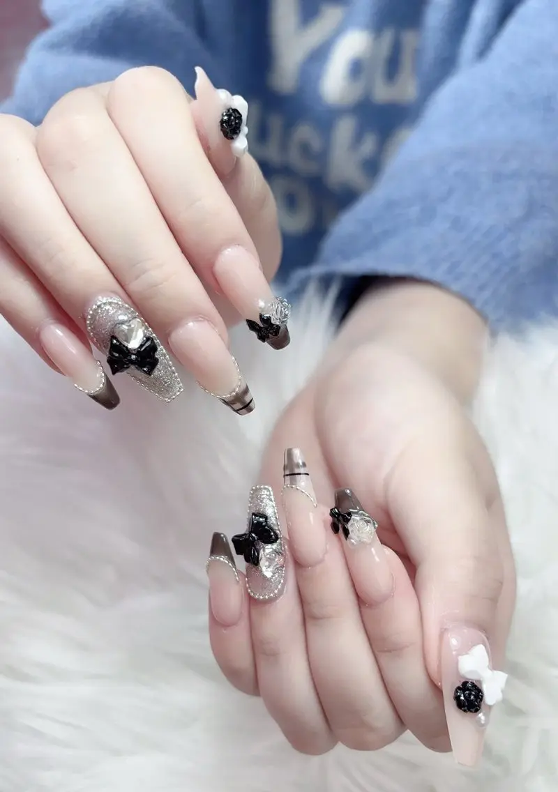 ネイル Rin.nails ネイルサロンのネイルデザイン