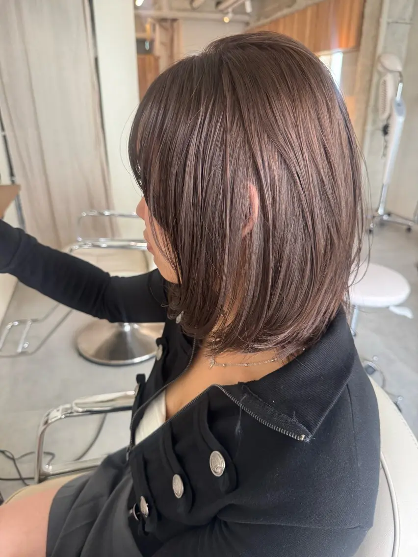 カラー アッシュ アッシュグレー アッシュグレージュ ブリーチ 透明感カラー ヘアカラー suzuko🍇/ ハイトーン/ボブのヘアスタイル