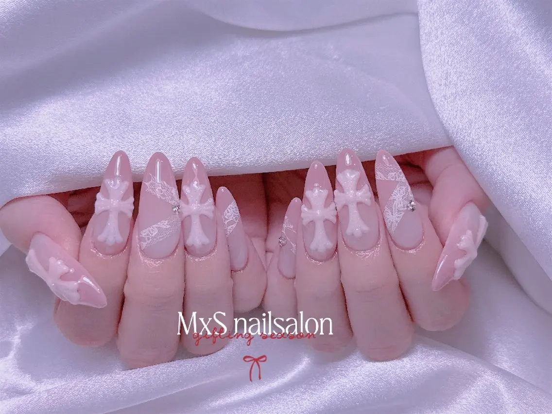 ネイル ハンドネイル ハンドケア MxS リィリィのネイルデザイン