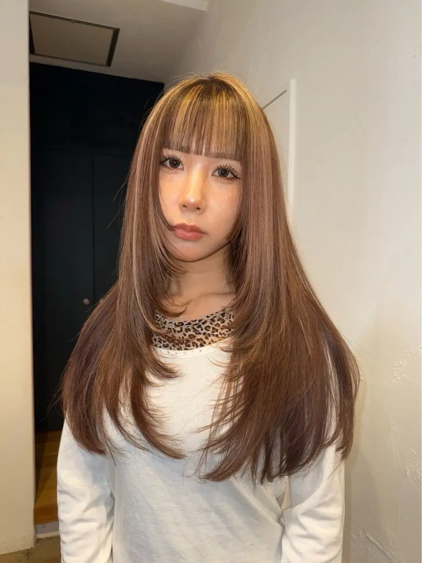 カラー YURiA レイヤー🫧のヘアスタイル