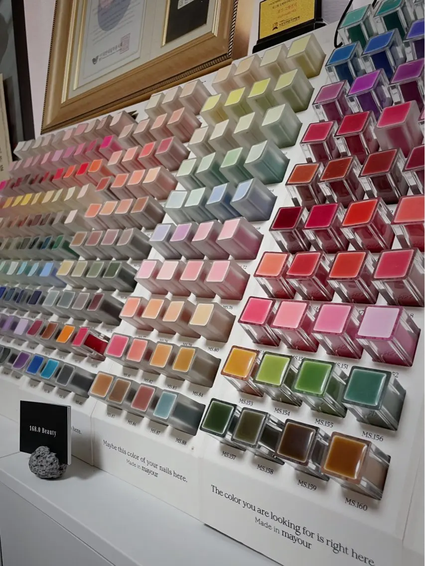 ネイル 168.0 beautyのネイルデザイン