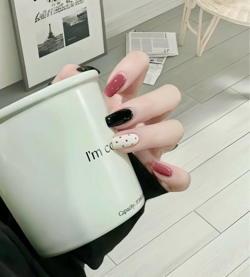 ネイル ハンドネイル H&B せつかのネイルデザイン