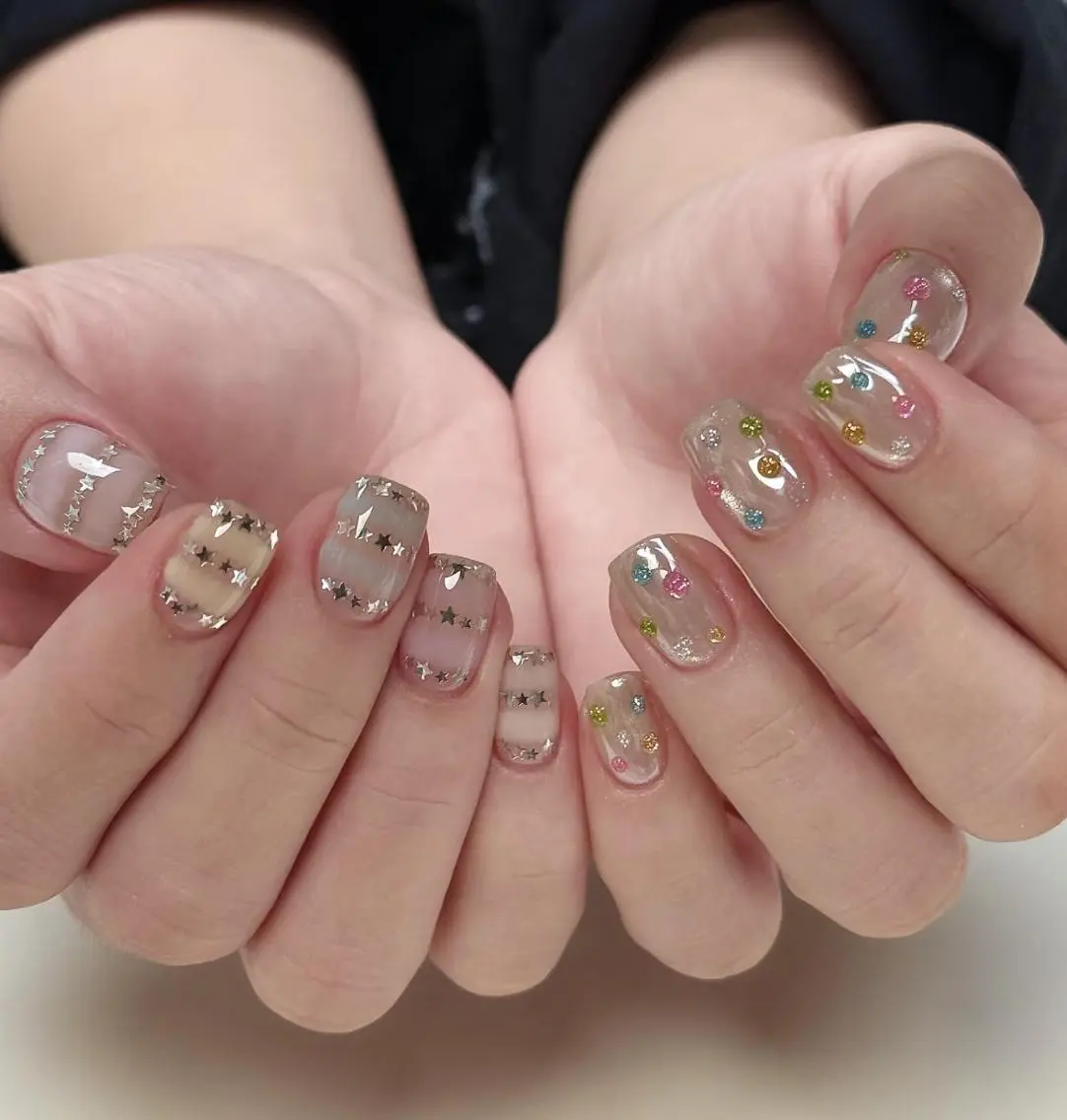 ネイル ハンドネイル 🎀 Ayaka_nailのネイルデザイン