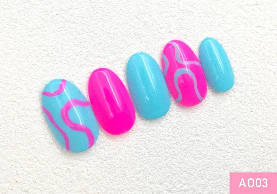 ネイル ゴールド 新橋🫧 Nailのネイルデザイン