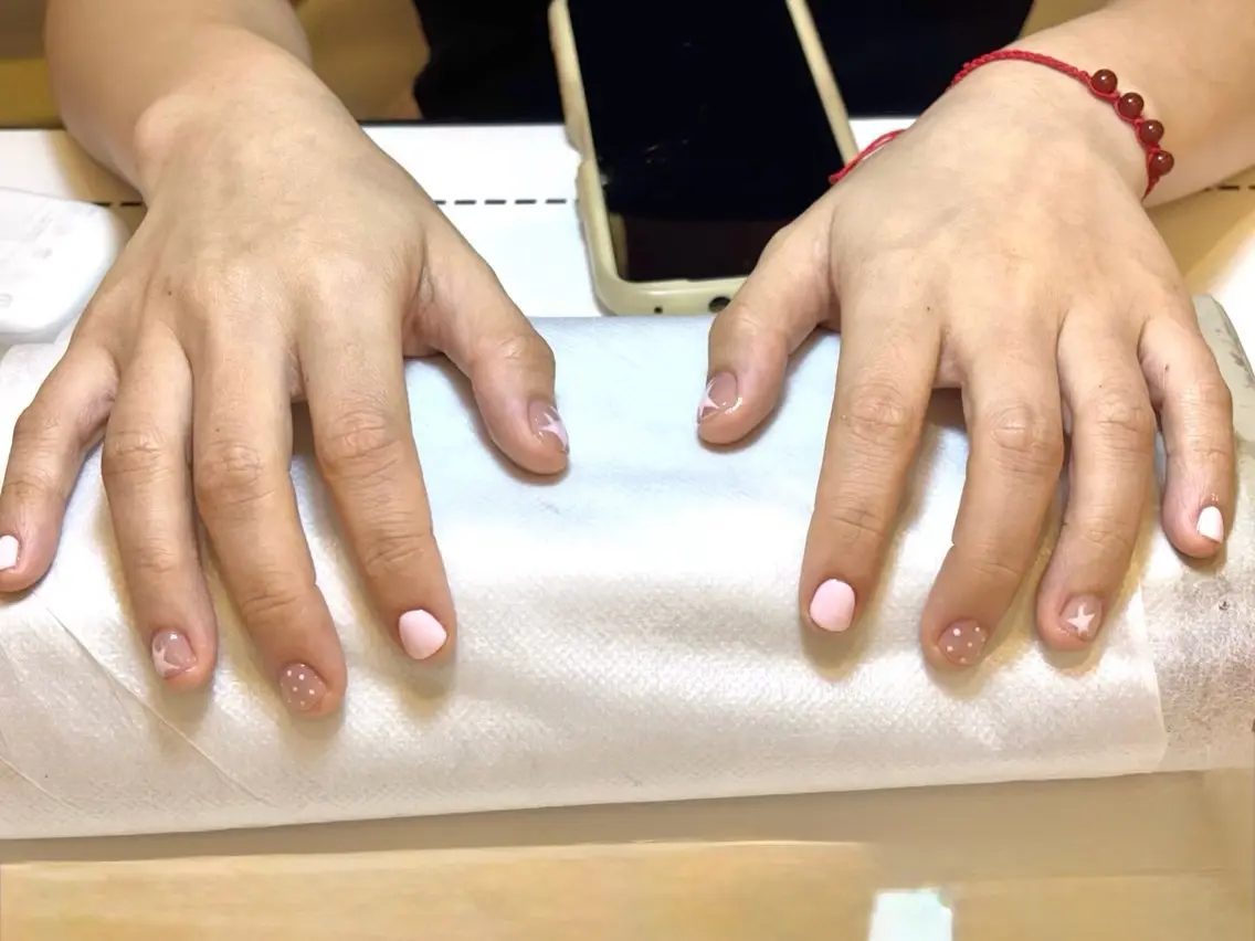 ネイル ハンドネイル 金子 絵美のネイルデザイン