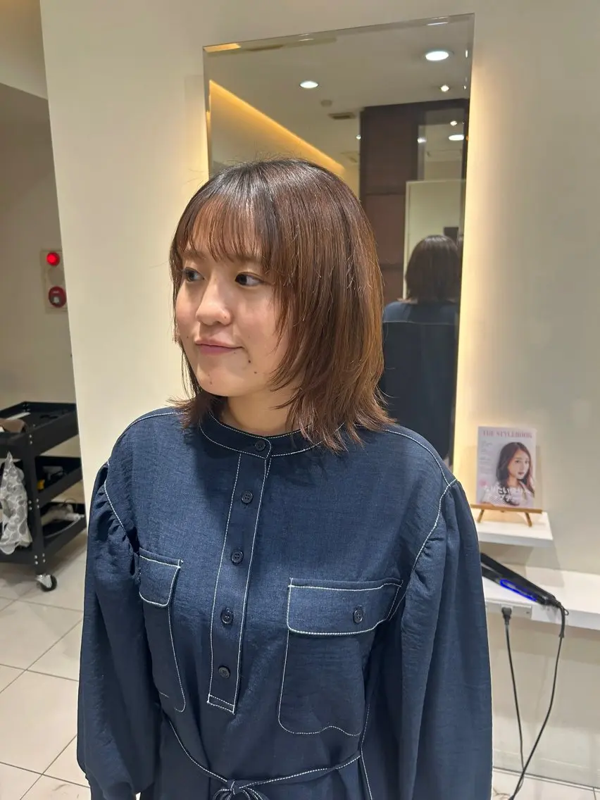 ミディアム 顔周りカット レイヤーカット 森山 愛有菜のヘアスタイル