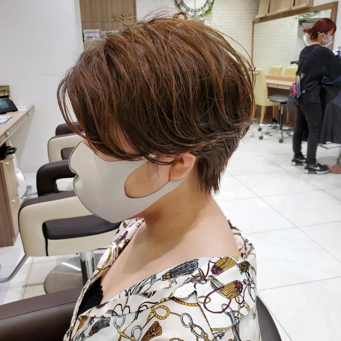 ショート カラー ハンサムショート アッシュ ベージュカラー ショートヘア カラー特化🔥中村 和貴<Ash津田沼>のヘアスタイル