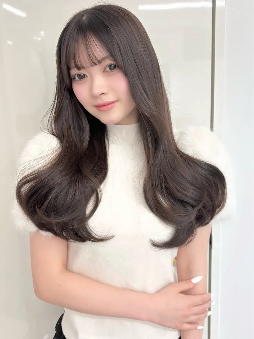 セミロング カラー ダークグレー ダークグレージュ グレージュ 盛れる顔周り🤍渋谷 Risa🎀のヘアスタイル