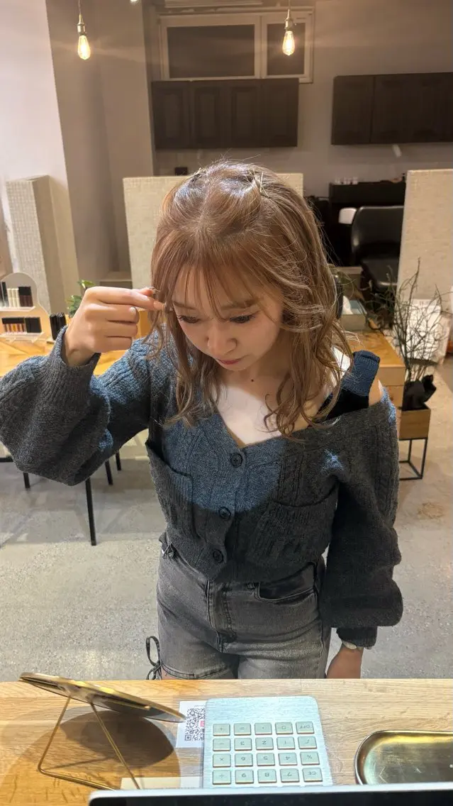 ミディアム カラー はらだ みはるのヘアスタイル